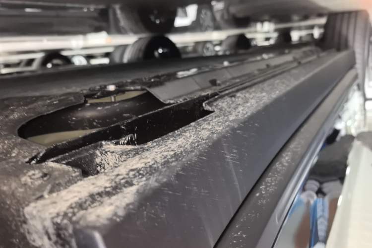 Used Leapmotor B10 2025 510 Comfort Edition Right Side Sill