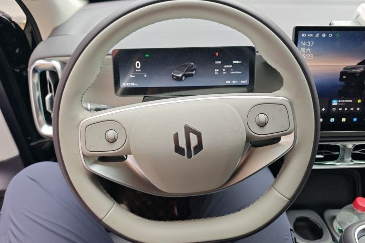 Used Leapmotor B10 2025 510 Joyful Edition Steering Wheel