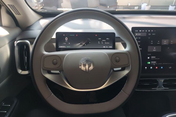 Used Leapmotor B10 2025 510 Joyful Edition Steering Wheel