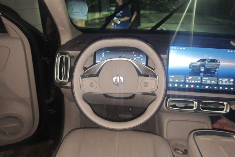 Used Leapmotor B10 2025 510 Joyful Edition Steering Wheel