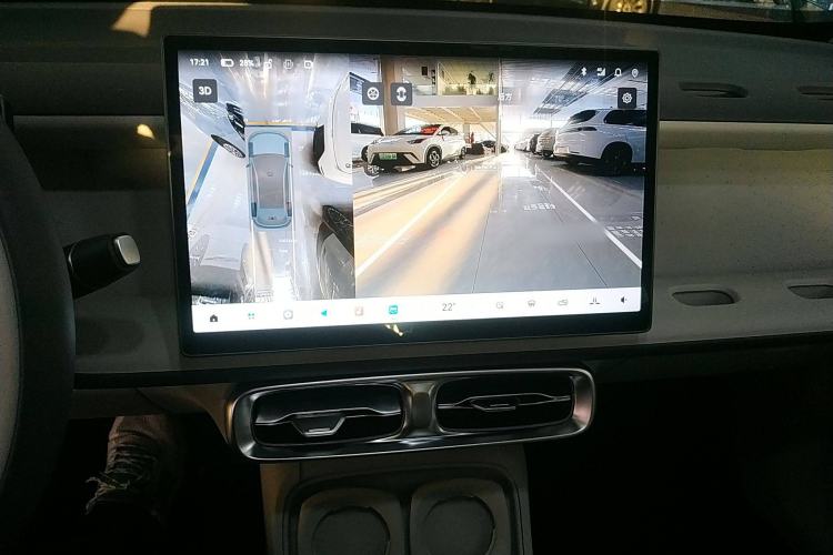 Used Leapmotor B10 2025 510 LiDAR Version Audio And AC Panel