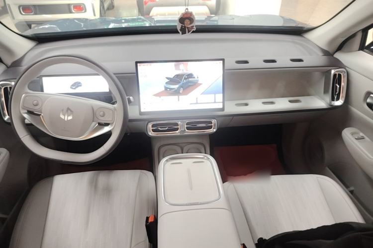 Used Leapmotor B10 2025 510 LiDAR Version Center Console