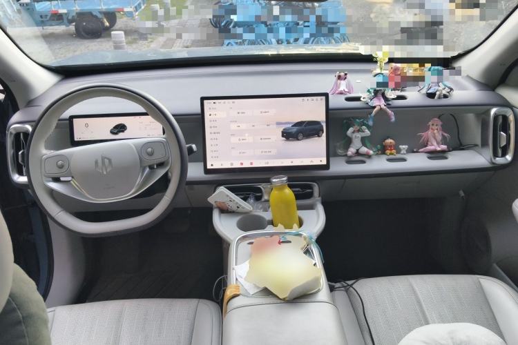Used Leapmotor B10 2025 510 LiDAR Version Center Console