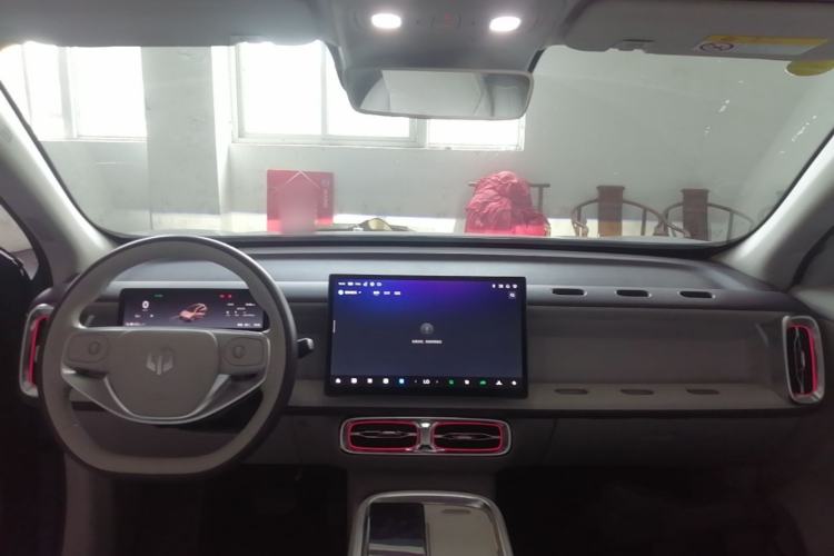Used Leapmotor B10 2025 510 LiDAR Version Center Console