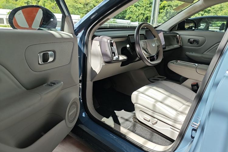 Used Leapmotor B10 2025 510 LiDAR Version Driver Seat
