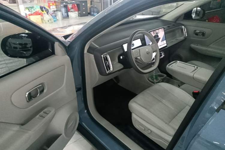 Used Leapmotor B10 2025 510 LiDAR Version Driver Seat