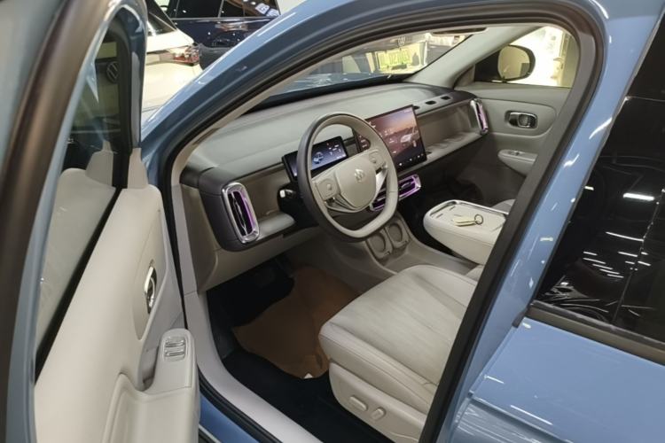 Used Leapmotor B10 2025 510 LiDAR Version Driver Seat