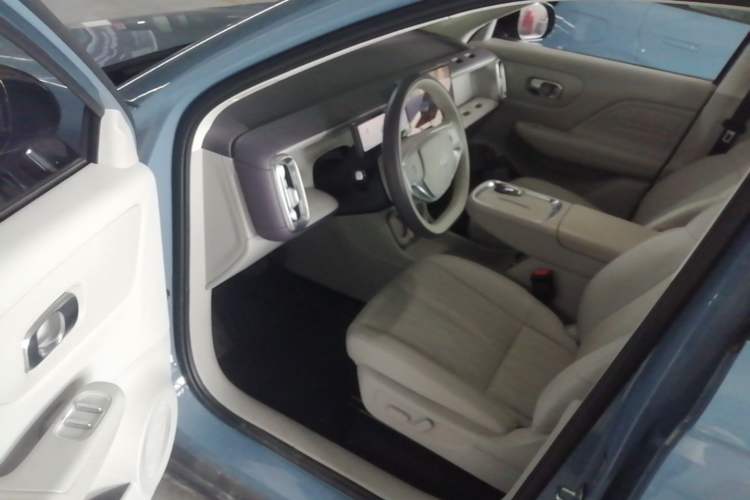 Used Leapmotor B10 2025 510 LiDAR Version Driver Seat