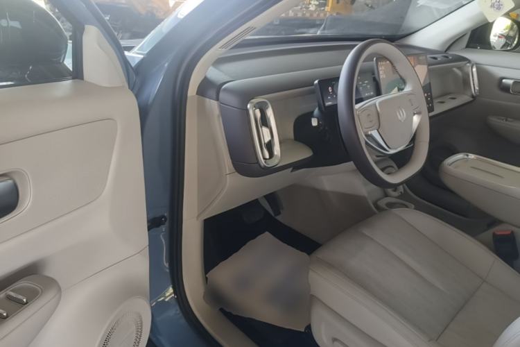Used Leapmotor B10 2025 510 LiDAR Version Driver Seat