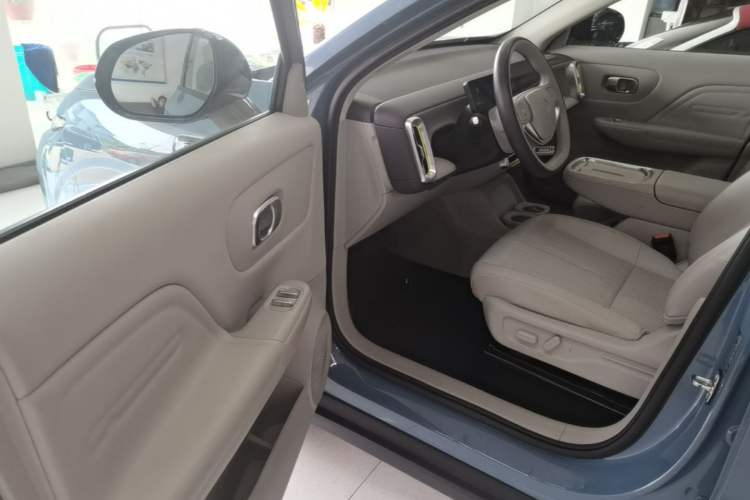 Used Leapmotor B10 2025 510 LiDAR Version Driver Seat