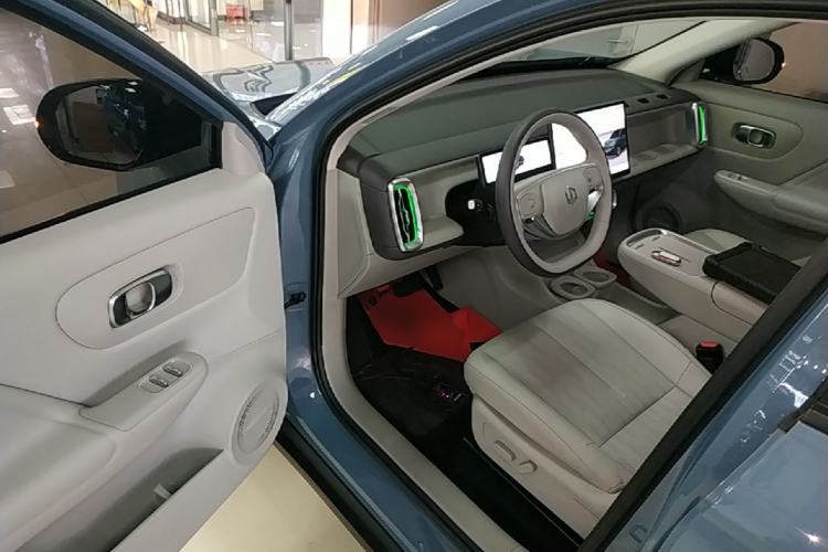 Used Leapmotor B10 2025 510 LiDAR Version Driver Seat