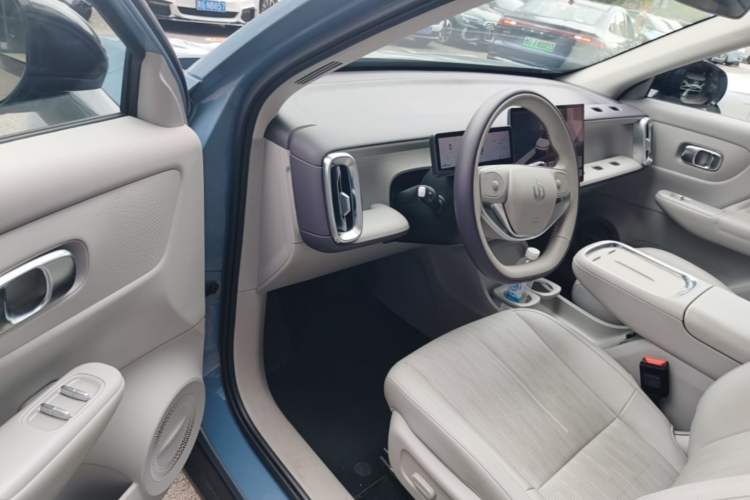 Used Leapmotor B10 2025 510 LiDAR Version Driver Seat