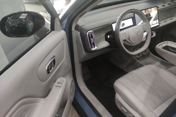 Used Leapmotor B10 2025 510 LiDAR Version Driver Seat