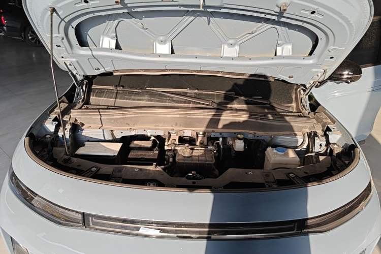 Used Leapmotor B10 2025 510 LiDAR Version Engine Bay