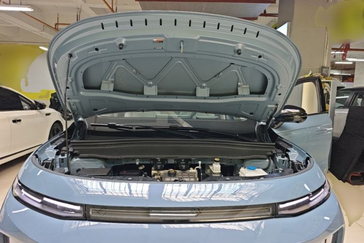 Used Leapmotor B10 2025 510 LiDAR Version Engine Bay