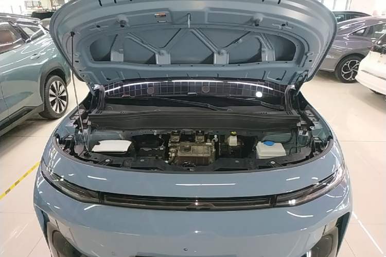 Used Leapmotor B10 2025 510 LiDAR Version Engine Bay