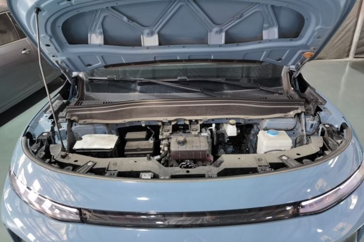 Used Leapmotor B10 2025 510 LiDAR Version Engine Bay