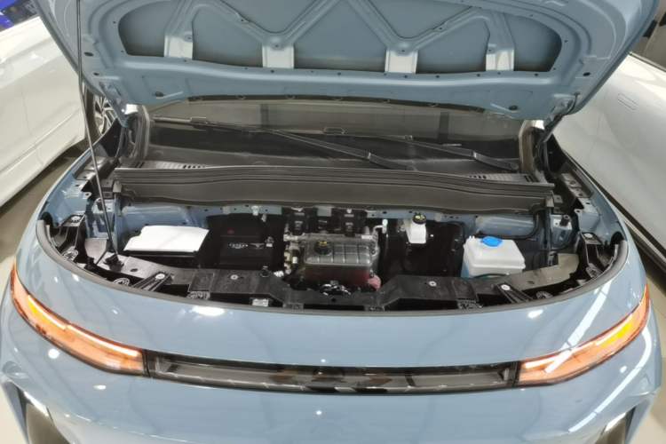 Used Leapmotor B10 2025 510 LiDAR Version Engine Bay
