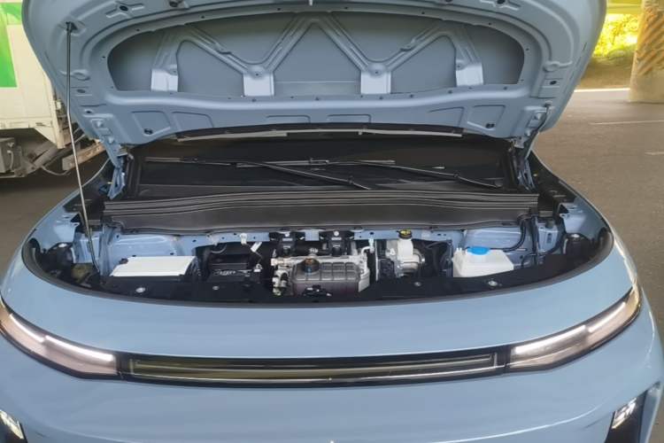 Used Leapmotor B10 2025 510 LiDAR Version Engine Bay