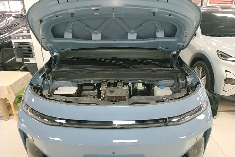 Used Leapmotor B10 2025 510 LiDAR Version Engine Bay