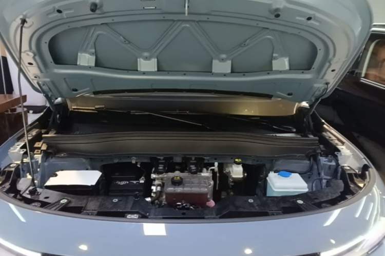 Used Leapmotor B10 2025 510 LiDAR Version Engine Bay
