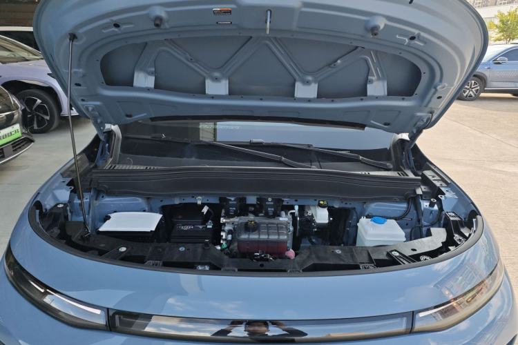 Used Leapmotor B10 2025 510 LiDAR Version Engine Bay