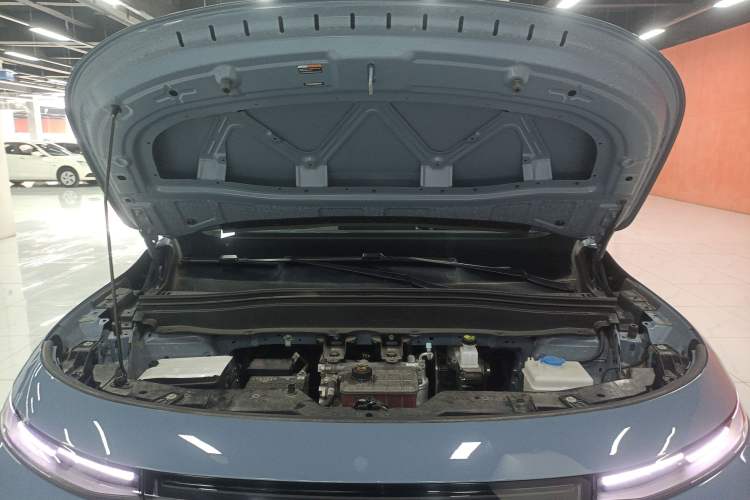 Used Leapmotor B10 2025 510 LiDAR Version Engine Bay