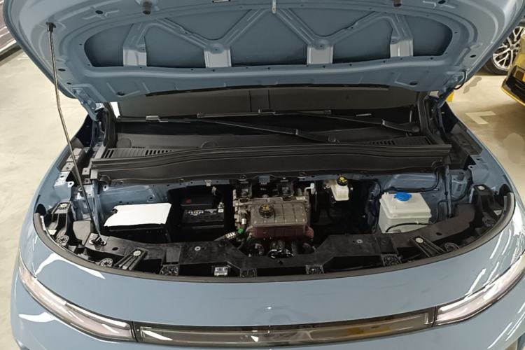 Used Leapmotor B10 2025 510 LiDAR Version Engine Bay