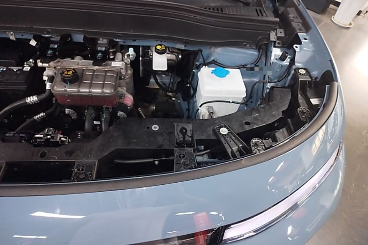 Used Leapmotor B10 2025 510 LiDAR Version Engine Bay Left
