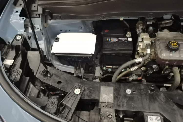 Used Leapmotor B10 2025 510 LiDAR Version Engine Bay Right
