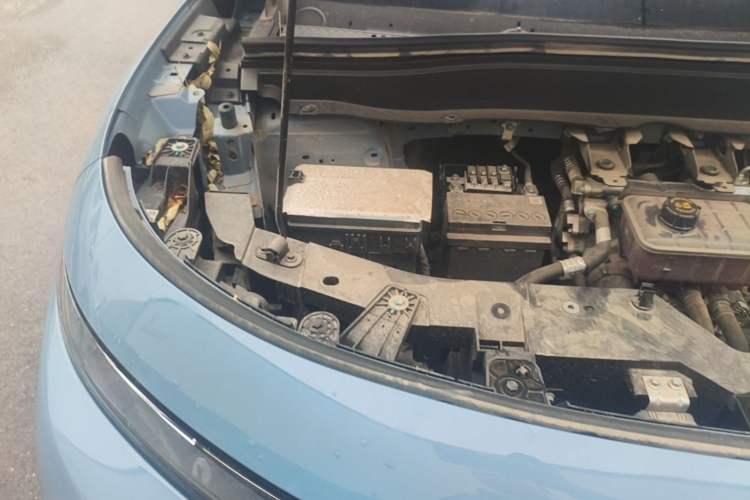 Used Leapmotor B10 2025 510 LiDAR Version Engine Bay Right