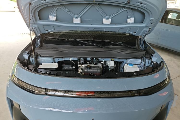 Used Leapmotor B10 2025 510 LiDAR Version Engine Bay