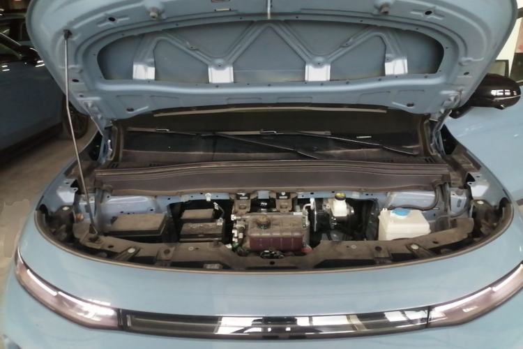 Used Leapmotor B10 2025 510 LiDAR Version Engine Bay