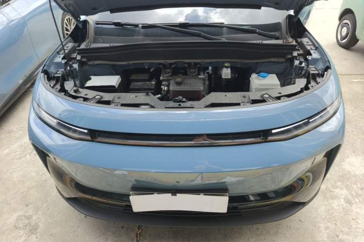 Used Leapmotor B10 2025 510 LiDAR Version Engine Bay