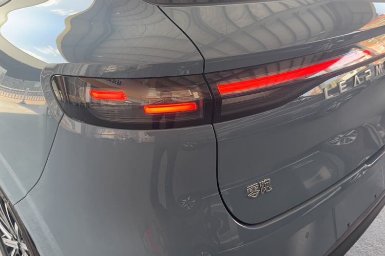 Used Leapmotor B10 2025 510 LiDAR Version Exterior 2