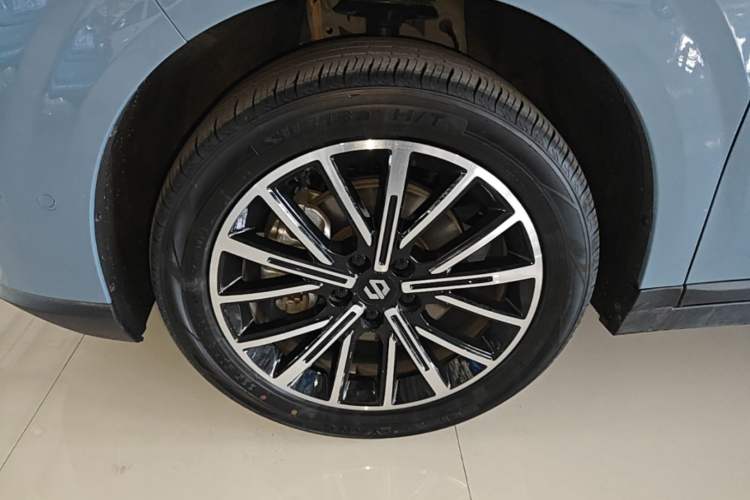 Used Leapmotor B10 2025 510 Joyful Edition Exterior 4