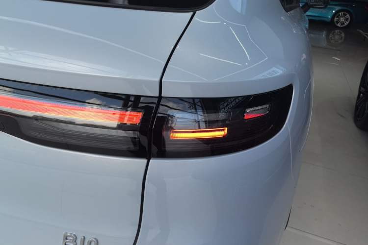 Used Leapmotor B10 2025 510 Joyful Edition Exterior 6