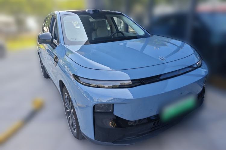Used Leapmotor B10 2025 510 LiDAR Version Front Right 45 Deg