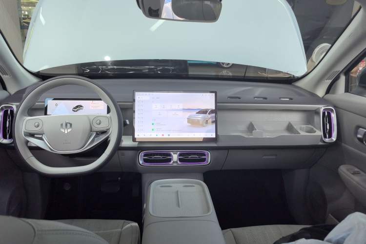 Used Leapmotor B10 2025 510 Joyful Edition Headliner