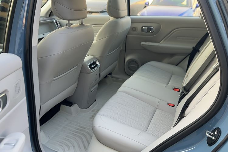 Used Leapmotor B10 2025 510 Joyful Edition Interior 2
