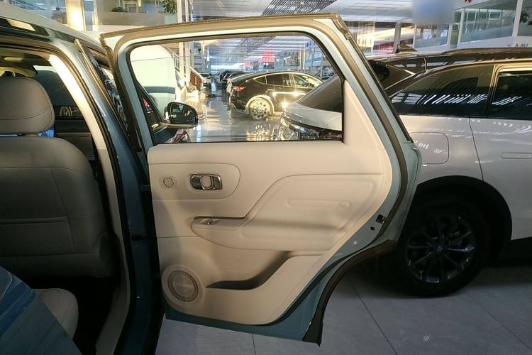 Used Leapmotor B10 2025 510 LiDAR Version Interior 3