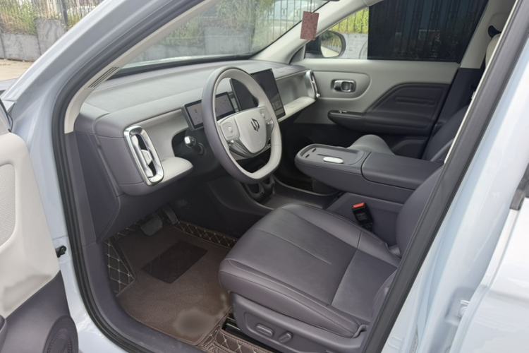 Used Leapmotor B10 2025 510 Joyful Edition Interior 3