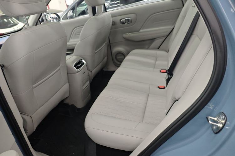 Used Leapmotor B10 2025 510 LiDAR Version Interior 4