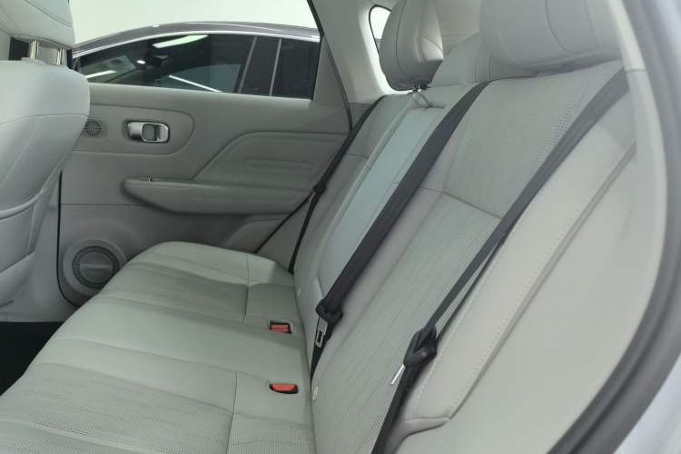 Used Leapmotor B10 2025 510 Joyful Edition Interior 4