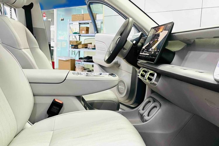 Used Leapmotor B10 2025 510 LiDAR Version Interior 4