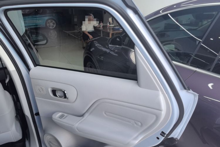 Used Leapmotor B10 2025 510 Joyful Edition Interior 6