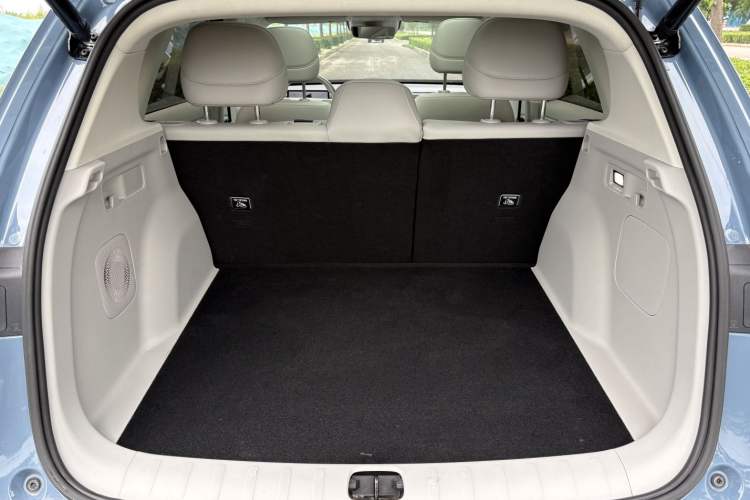 Used Leapmotor B10 2025 510 LiDAR Version Interior 9