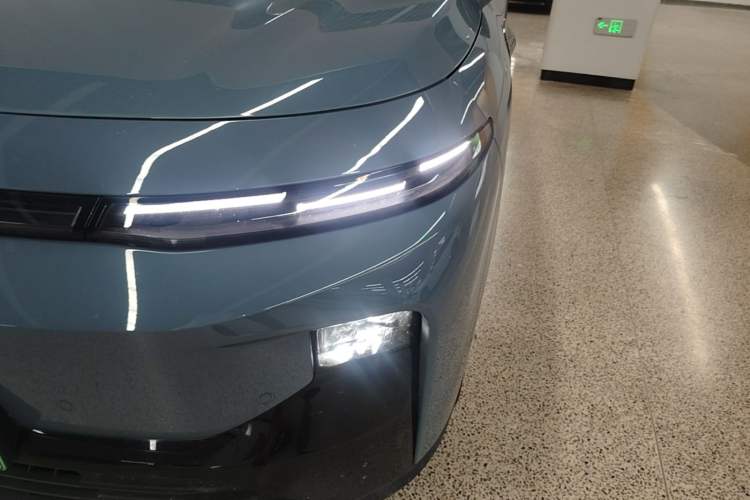 Used Leapmotor B10 2025 510 LiDAR Version Left Front Headlight