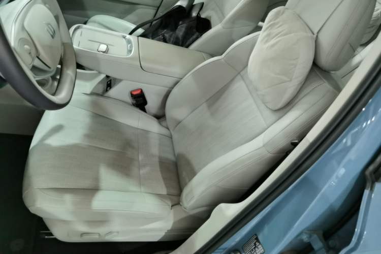 Used Leapmotor B10 2025 510 LiDAR Version Left Front Seat