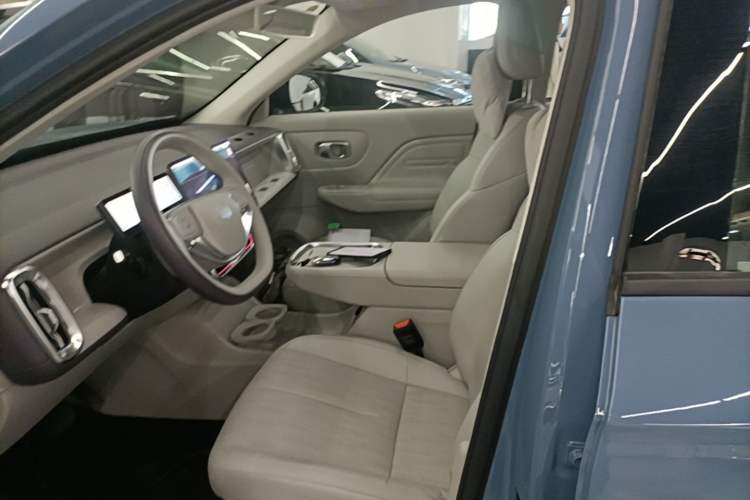 Used Leapmotor B10 2025 510 LiDAR Version Left Front Seat
